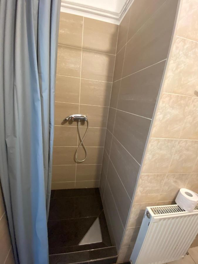 Holiday Apartmanhaz 巴拉顿菲赖德 外观 照片