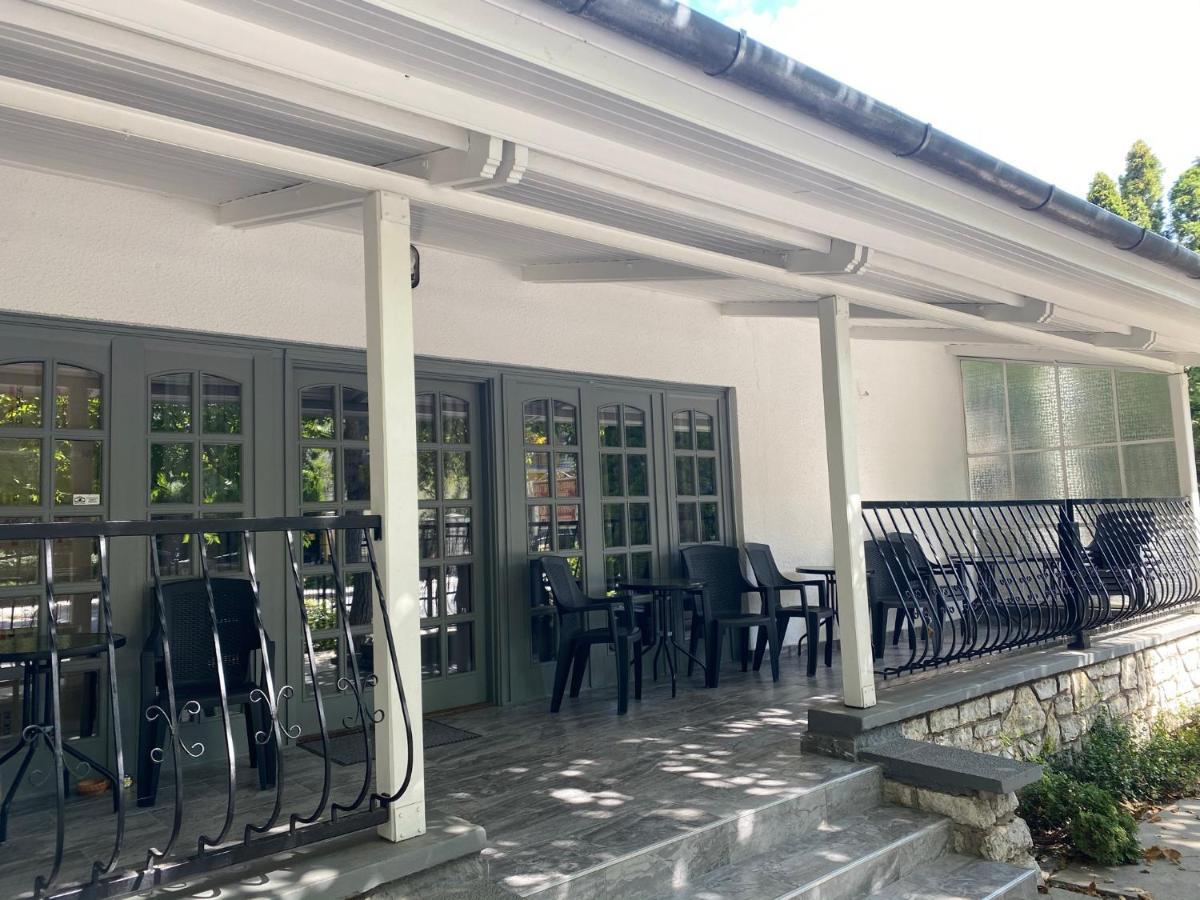 Holiday Apartmanhaz 巴拉顿菲赖德 外观 照片